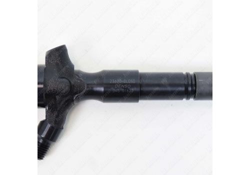 Toyota Hiace 2005 Onwards New Denso Diesel Injector DCRI108290